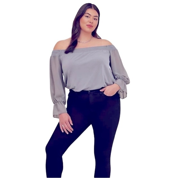 TORRID Smocked Off Shoulder Sheer  Top Size 4X Grey Long Sleeves Balletc… - Picture 3 of 7